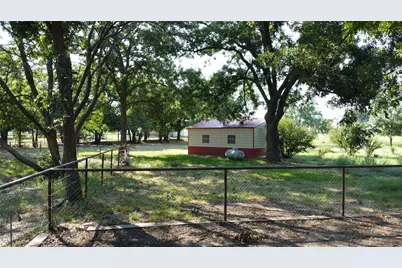 2815 Fm 3092, Gainesville, TX 76240 - Photo 27