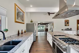 5102 Largo Dr, De Cordova, TX 76049 - Photo 7