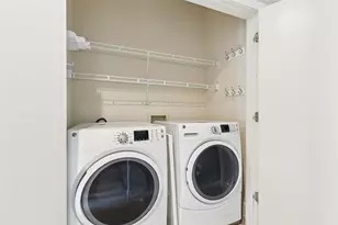 4830 Cedar Springs Rd, Dallas, TX 75219 - Photo 15