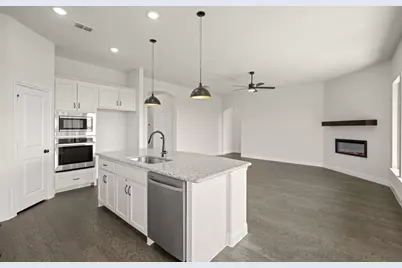 113 Grey Wolf Court, Godley, TX 76044 - Photo 5