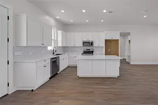 209 Avenida Ave, Rio Vista, TX 76093 - Photo 5