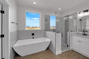 209 Avenida Ave, Rio Vista, TX 76093 - Photo 15