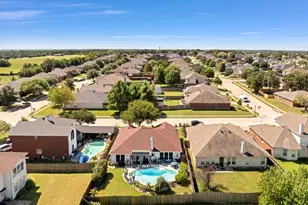 431 Hidden Ridge Dr, Burleson, TX 76028 - Photo 31