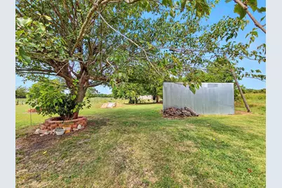 1652 County Road 1121, Farmersville, TX 75442 - Photo 31