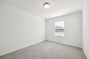 2041 Pleasant Knoll Cir, Forney, TX 75126 - Photo 3