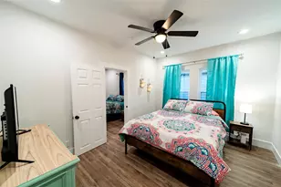 1415 N Houston St, Fort Worth, TX 76164 - Photo 13