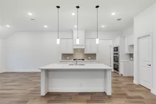 1240 Amberwood Ln, Red Oak, TX 75154 - Photo 17