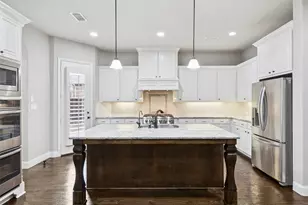 1071 Jennala Dr, Frisco, TX 75036 - Photo 9