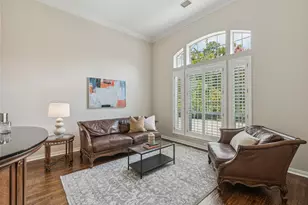 8904 Meadowknoll Dr, Dallas, TX 75243 - Photo 5