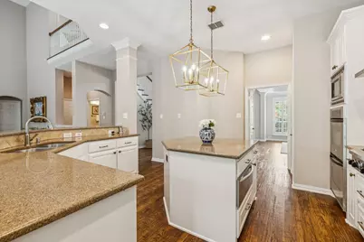 8904 Meadowknoll Drive, Dallas, TX 75243 - Photo 15