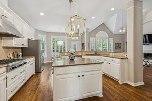 8904 Meadowknoll Dr, Dallas, TX 75243 - Photo 13