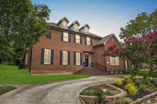 8904 Meadowknoll Dr, Dallas, TX 75243 - Photo 1