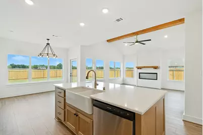 421 Jameson Street, Springtown, TX 76082 - Photo 11