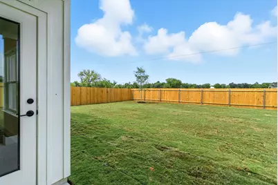 421 Jameson Street, Springtown, TX 76082 - Photo 31