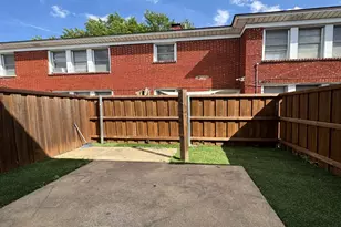 4335 Cedar Springs Rd, Dallas, TX 75219 - Photo 11