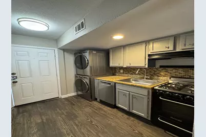 4335 Cedar Springs Road #116, Dallas, TX 75219 - Photo 9