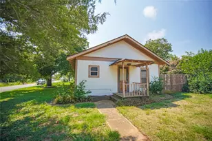 605 W Archer St, Jacksboro, TX 76458 - Photo 17