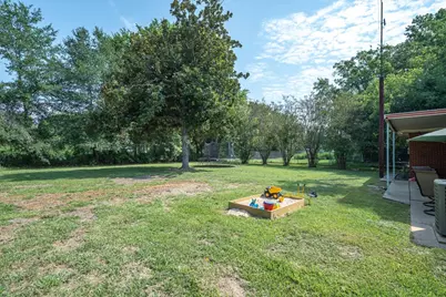 200 W Kansas Street, Van, TX 75790 - Photo 35