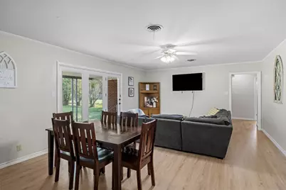 200 W Kansas Street, Van, TX 75790 - Photo 19