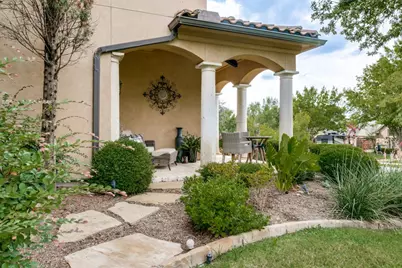 2606 Queen Elizabeth Boulevard, Lewisville, TX 75056 - Photo 3