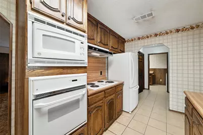 7220 Tucker Drive, Weatherford, TX 76085 - Photo 13