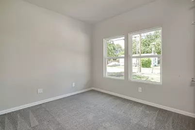 2515 Birdell Court, Fort Worth, TX 76105 - Photo 11