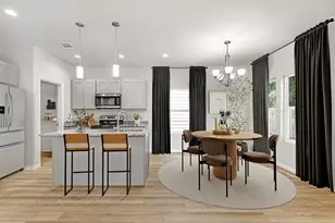 2515 Birdell Ct, Fort Worth, TX 76105 - Photo 3