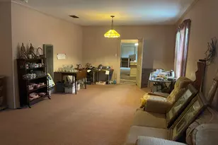 308 W Jacinto St, Groesbeck, TX 76642 - Photo 11