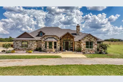 888 Hayes Road, Mineral Wells, TX 76067 - Photo 1