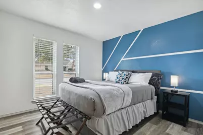 1813 Cross Bend Road, Plano, TX 75023 - Photo 9