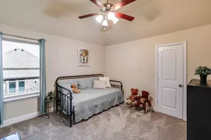 501 Pine Island Cir, Mansfield, TX 76063 - Photo 33