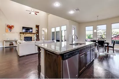 501 Pine Island Circle, Mansfield, TX 76063 - Photo 9