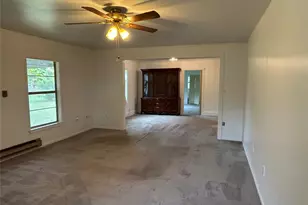 302 N Commerce St, Savoy, TX 75479 - Photo 7