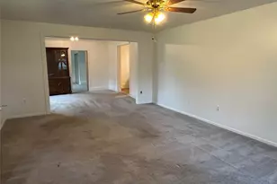 302 N Commerce St, Savoy, TX 75479 - Photo 27