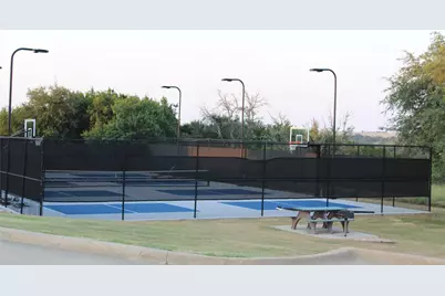 8631 Retreat Boulevard, Cleburne, TX 76033 - Photo 11