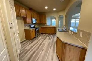 14714 Crystal Lk Dr, Little Elm, TX 75068 - Photo 3