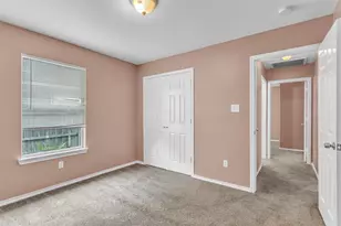 2933 Curvilinear Ct, Dallas, TX 75227 - Photo 15