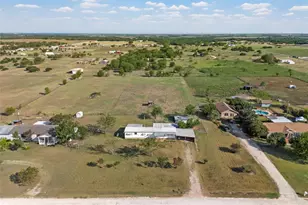 315 Winter Hawk, McGregor, TX 76657 - Photo 15
