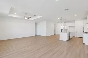 11204 Orchard Ln, Justin, TX 76247 - Photo 9