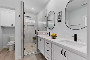 603 W Hayes St, Savoy, TX 75479 - Photo 15