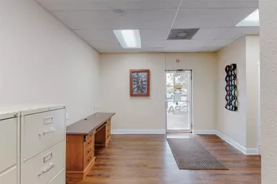 115 W Main Street, Grand Prairie, TX 75050 - Photo 9