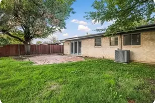 2847 W Rochelle Rd, Irving, TX 75062 - Photo 15