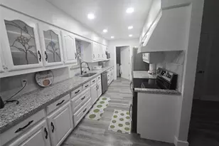 2847 W Rochelle Rd, Irving, TX 75062 - Photo 9