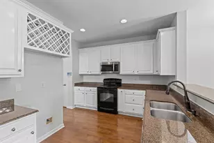 122 Barrington Ln, Lewisville, TX 75067 - Photo 11