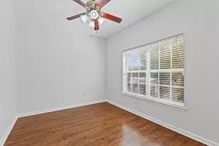 122 Barrington Ln, Lewisville, TX 75067 - Photo 15