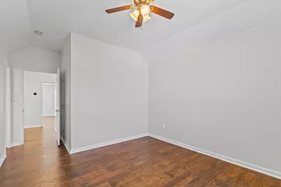 122 Barrington Lane, Lewisville, TX 75067 - Photo 19