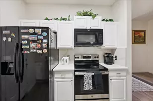 1153 College St, Grand Prairie, TX 75050 - Photo 11