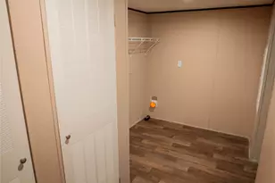 7113 Karen Ln, Joshua, TX 76058 - Photo 9