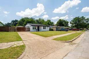 2306 Clover Ridge Dr, Dallas, TX 75216 - Photo 15