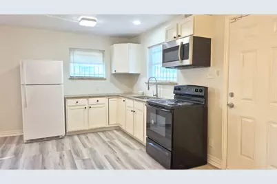 2306 Clover Ridge Drive, Dallas, TX 75216 - Photo 27